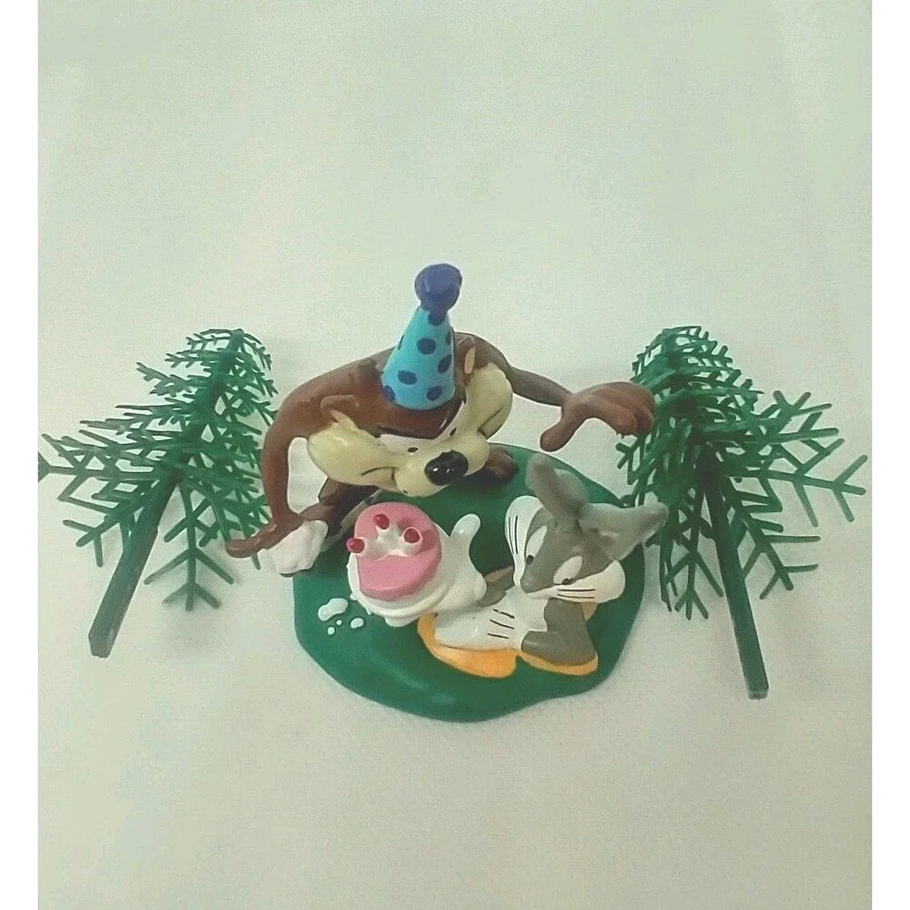 Taz Bugs Bunny 1995 Vintage Birthday Cake Topper Collectible ( Retired )